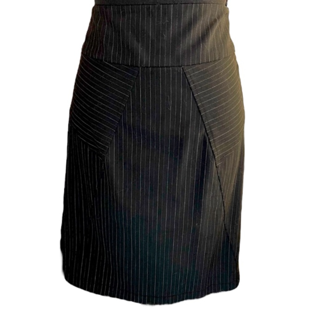 Club Monaco Black Pinstripe Pencil Skirt Size 6 Fully Lined